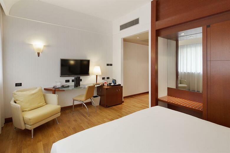 Hotel NH Milano Machiavelli