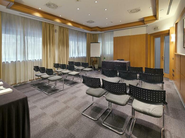 Hotel NH Milano Machiavelli