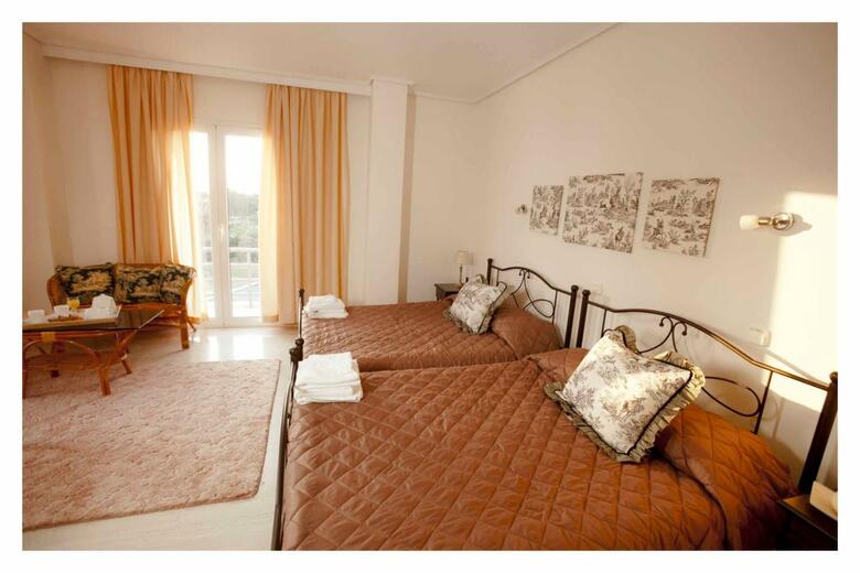 Minavra Hotel