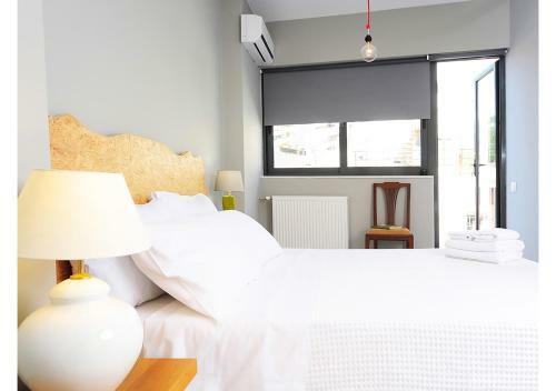 Live In Athens, Psyrri Central Apartments