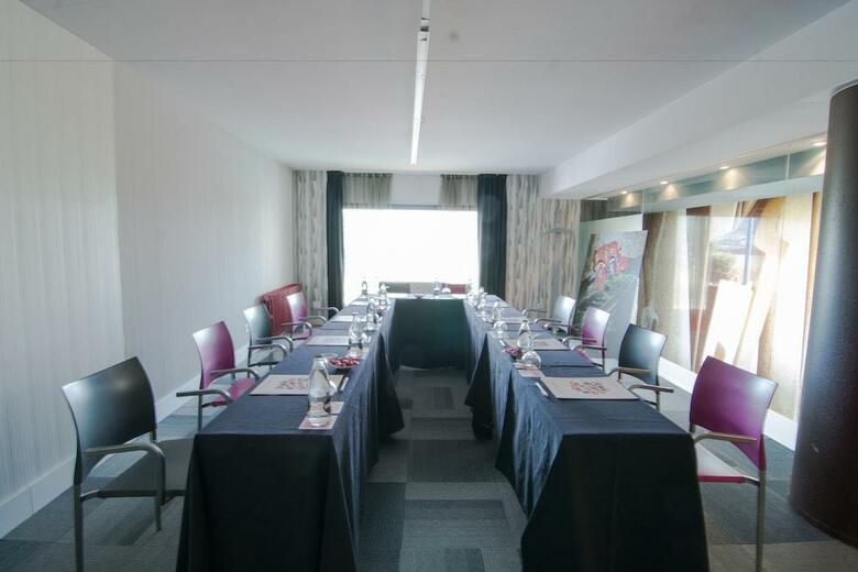 Hotel Petit Palace Tamarises