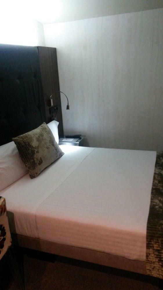 Hotel Petit Palace Tamarises