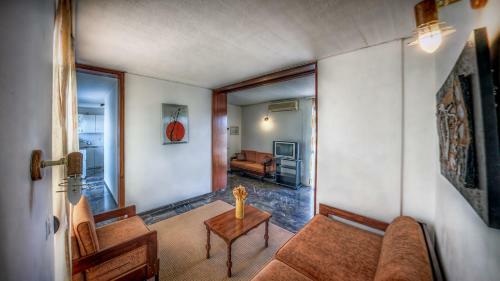 Zina Hotel Apartments