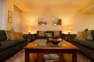 Green Hill Hotel