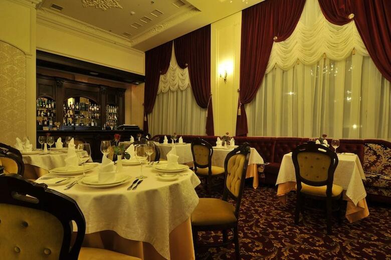 Nobilis Hotel