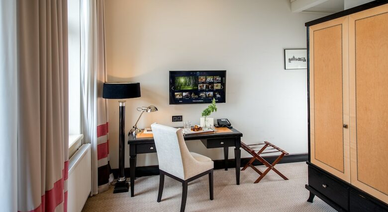 Astoria Hotel