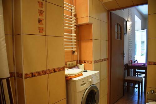 Near Citadel Apartment