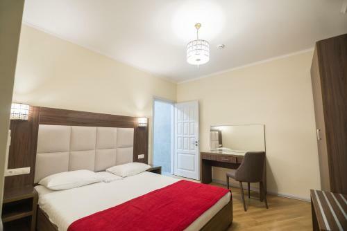 Hotel Pivdenniy