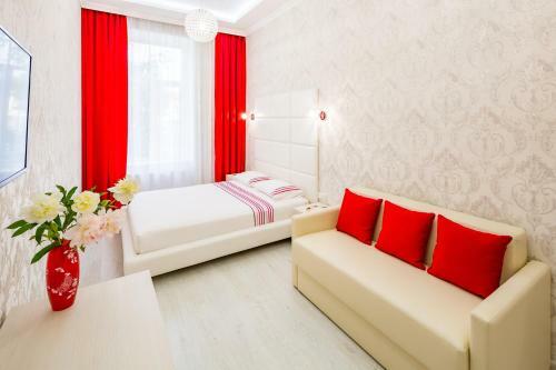 Crystal Apartments