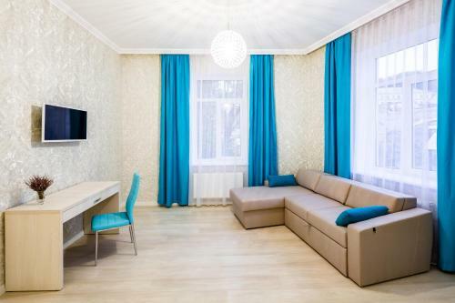 Crystal Apartments