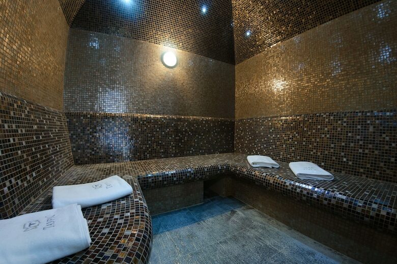 Taurus Hotel & Spa