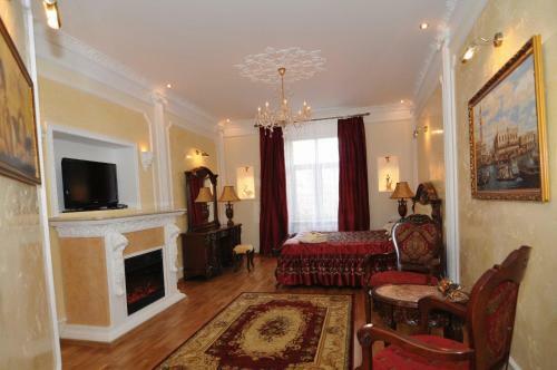 Old Town Apartments