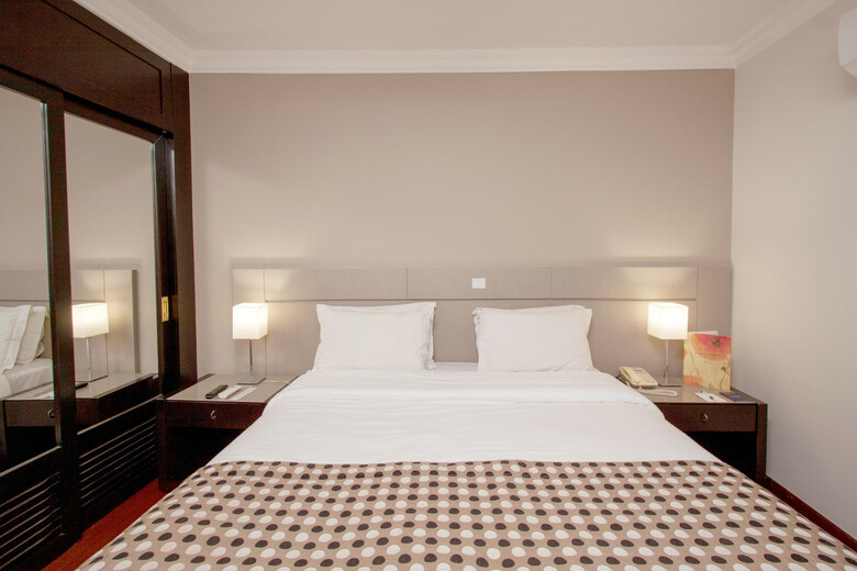 Hotel Mabu Curitiba Business
