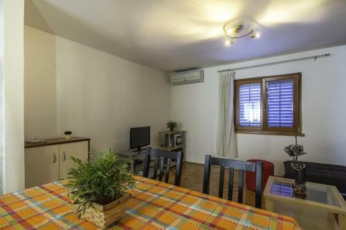 Hostal Guest House Ravni?