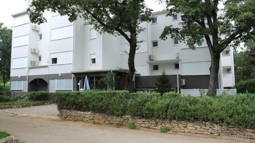 Aparthotel Rona Apartments Volta