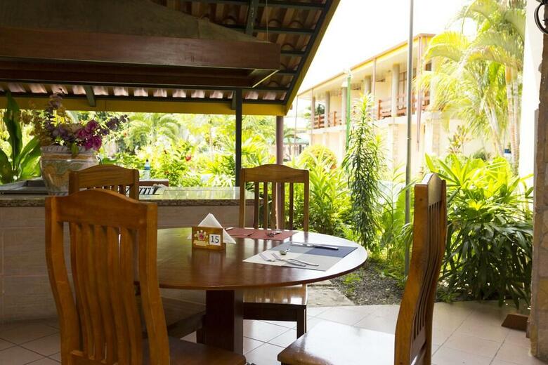 Hotel Amapola