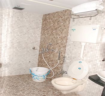 Hostal Hotel Skyway Inn