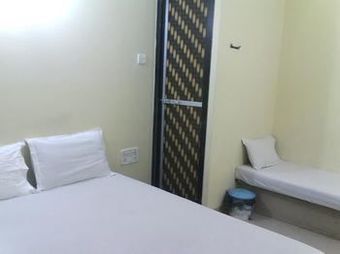Hostal Hotel Skyway Inn