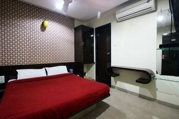 Hostal Hotel Skyway Inn