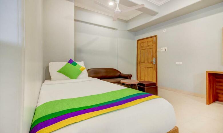 Hotel Cruz Royale