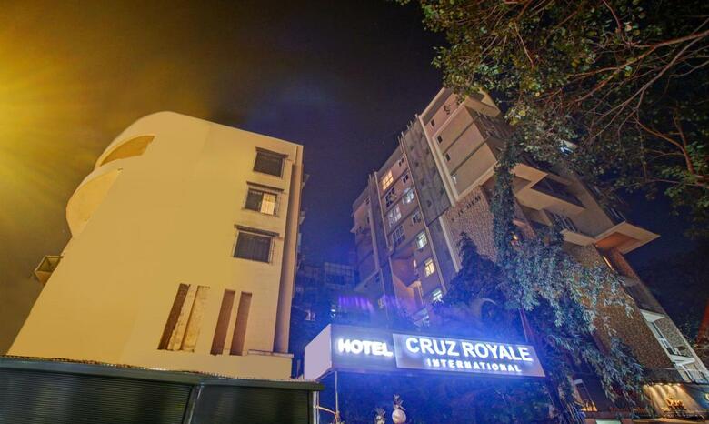 Hotel Cruz Royale