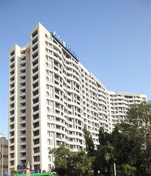 Apartamentos Lalco Residency