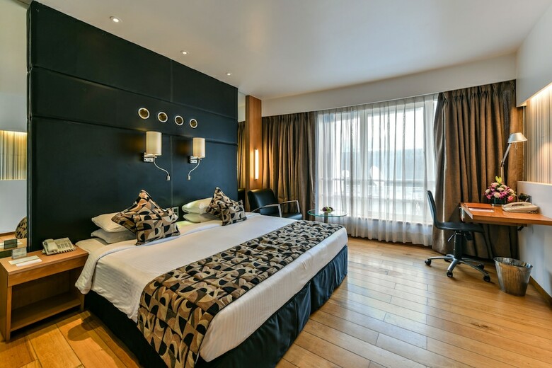 Hotel The Regale By Tunga