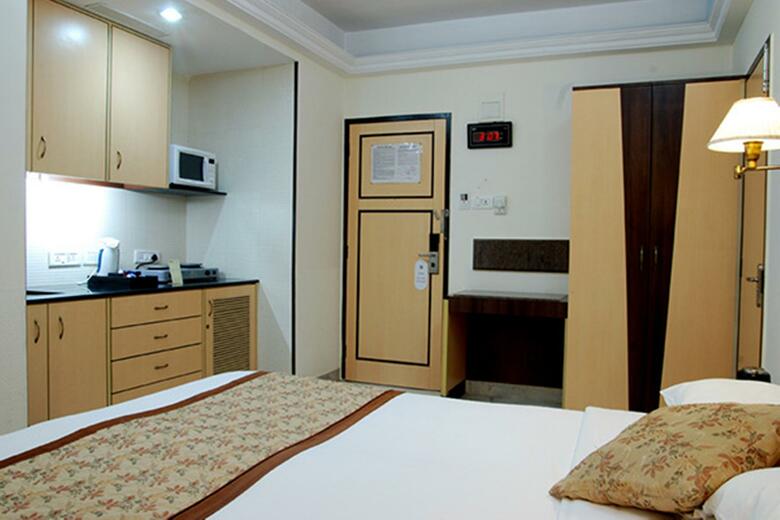 Aparthotel The Emerald - Hotel & Executive Apartments