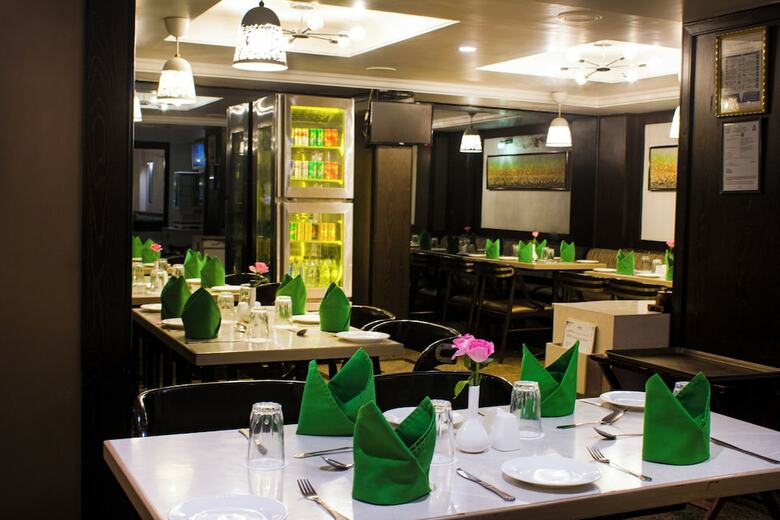 Aparthotel The Emerald - Hotel & Executive Apartments