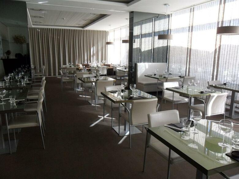 Hotel Mercure Lisboa Almada