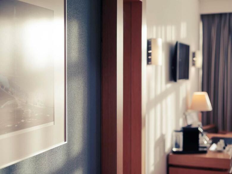 Hotel Mercure Lisboa Almada