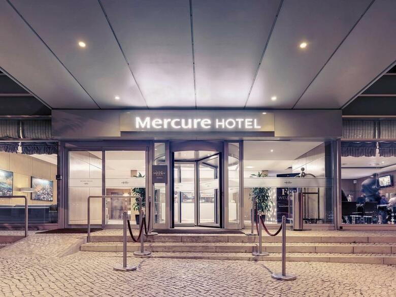 Hotel Mercure Lisboa Almada