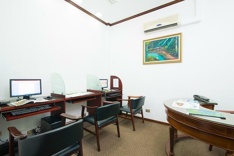 Hotel Apartotel & Suites Villas Del R�o