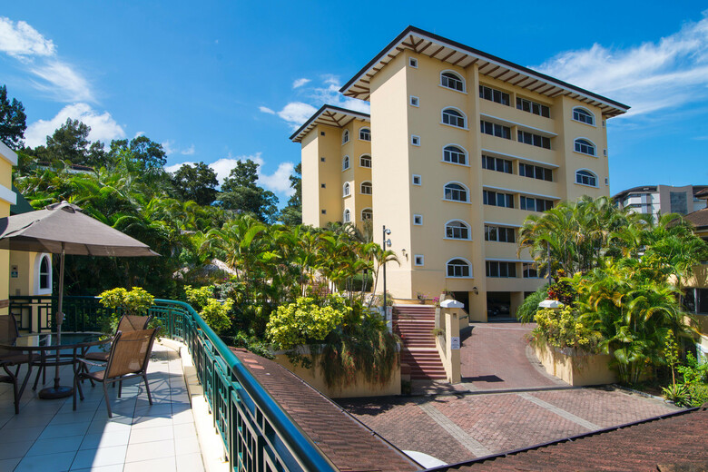 Hotel Apartotel & Suites Villas Del R�o