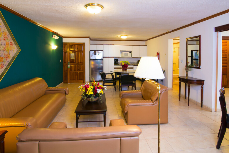 Hotel Apartotel & Suites Villas Del R�o