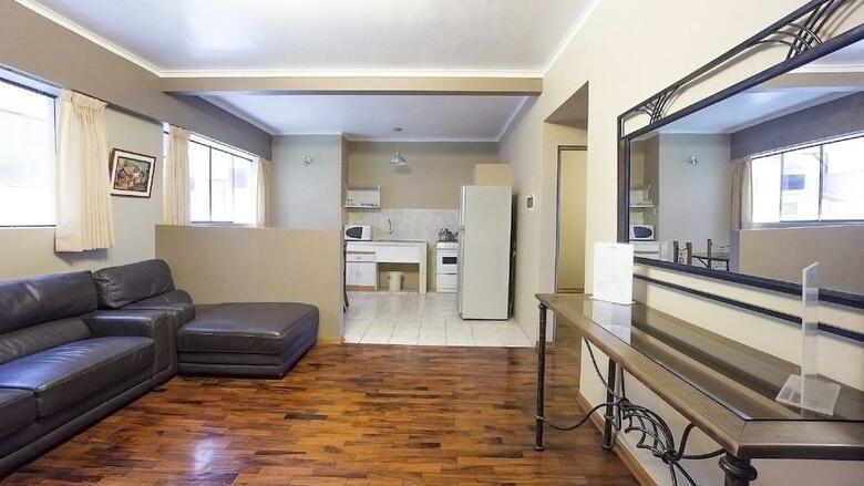 Hotel Suites Larco 656