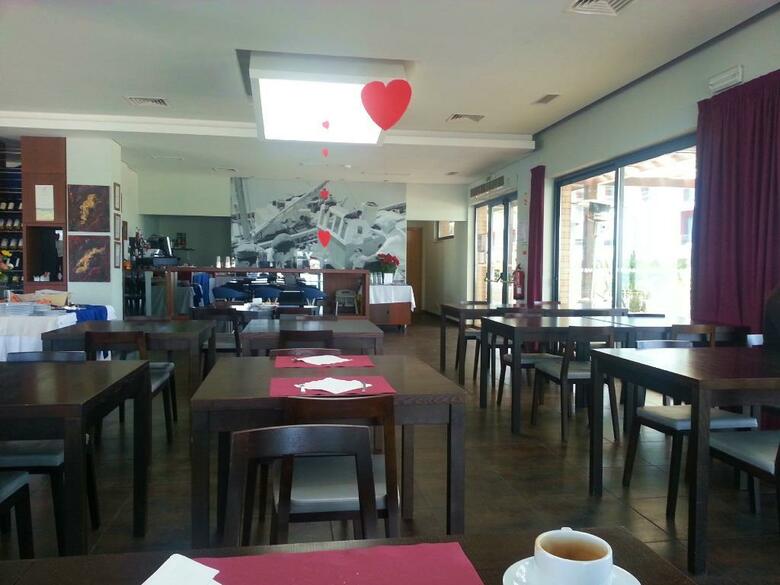 �gua Hotels Riverside