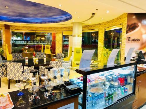 Meral Crown Hotel