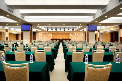 Yanling Hotel