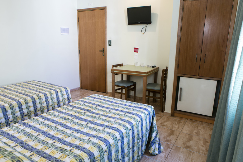 Cinel�ndia Hotel
