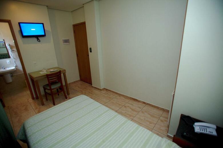 Cinel�ndia Hotel