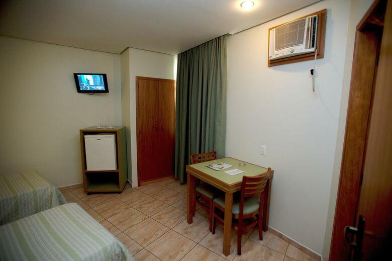 Cinel�ndia Hotel