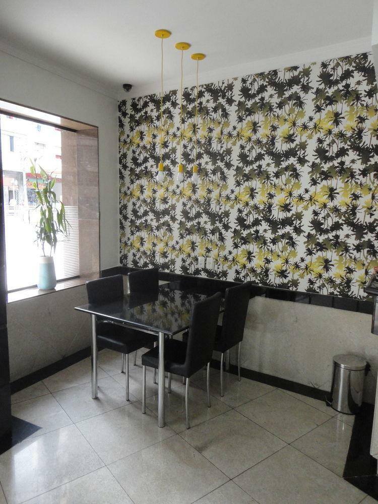 Cinel�ndia Hotel