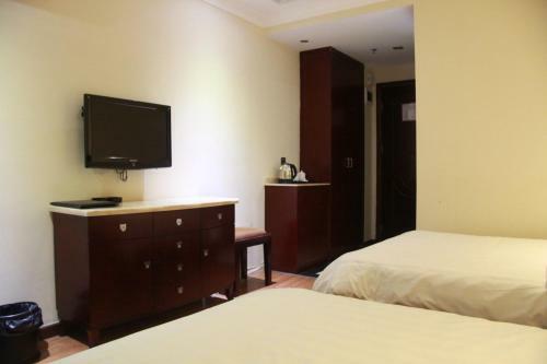 Lu Jiang Tian Yue Hotel