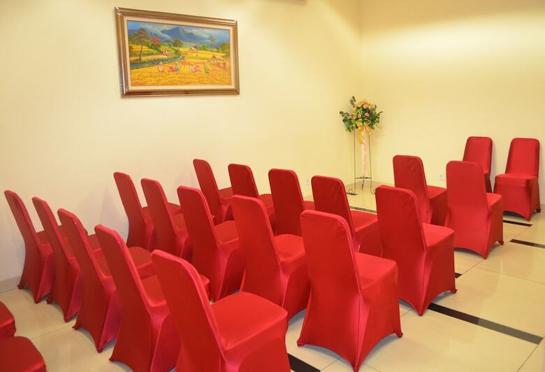 World Hotel Jakarta