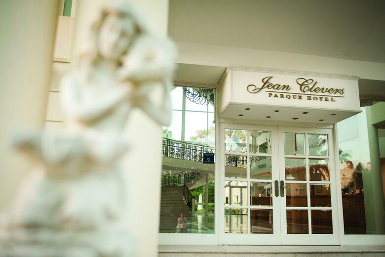Jean Clevers Parque Hotel