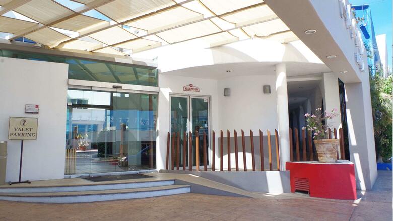 Hotel Seven Crown Los Cabos