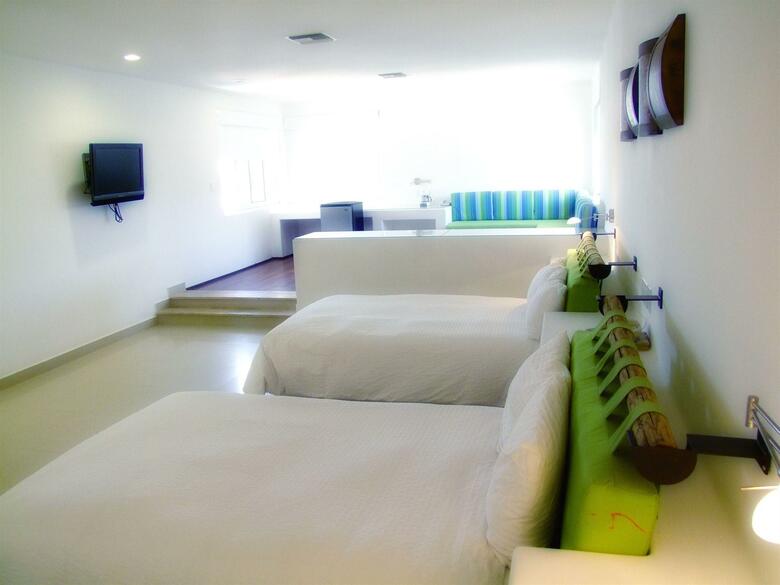 Hotel Seven Crown Los Cabos