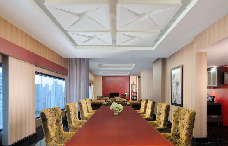 Manhattan Hotel Jakarta