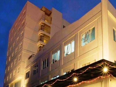 Losari Roxy Hotel